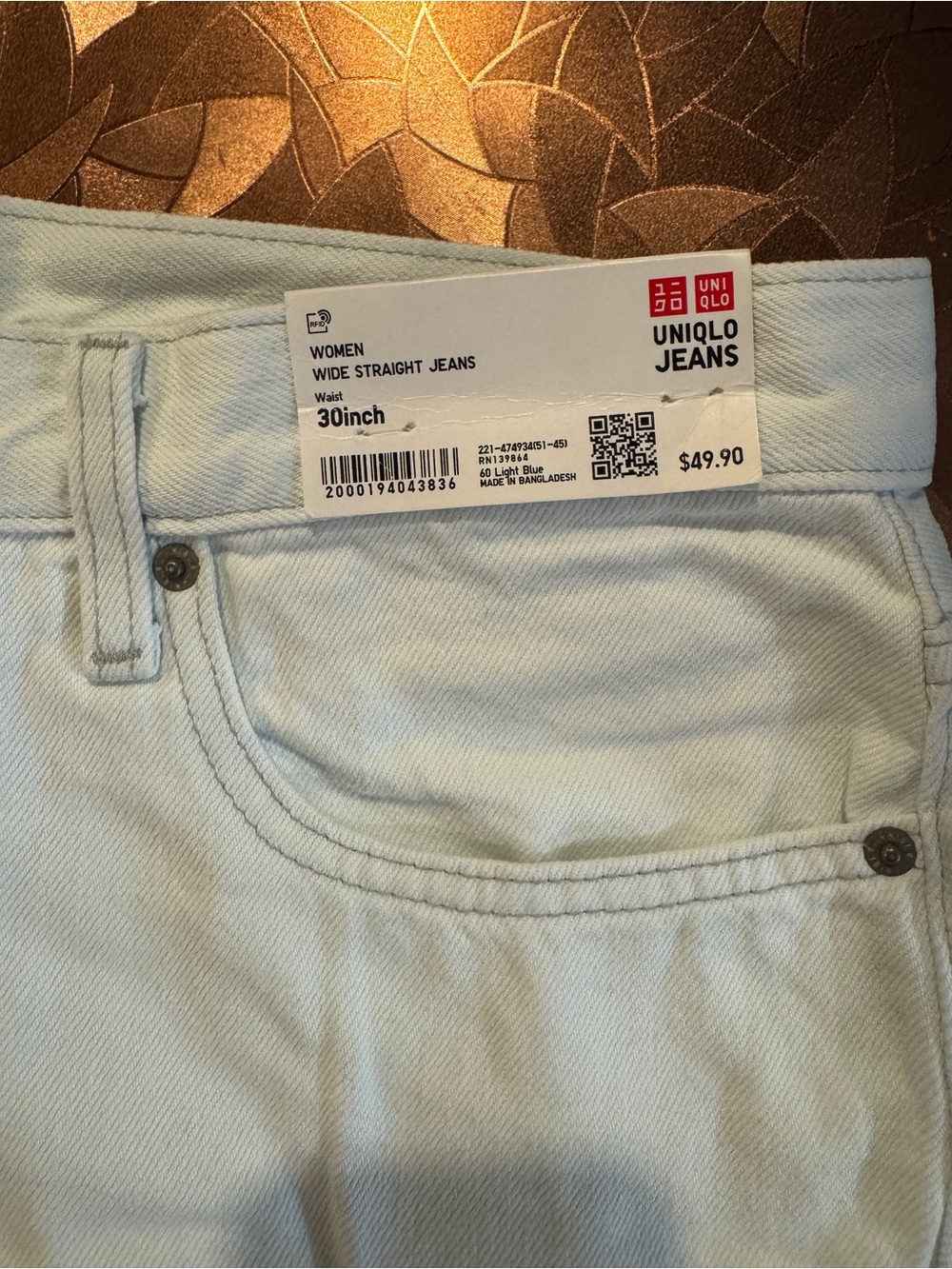 Uniqlo Women's Jeans - Picture 2 of 4